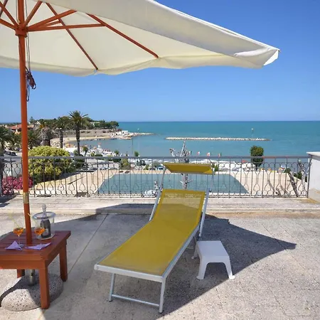 Golden Bay Trani