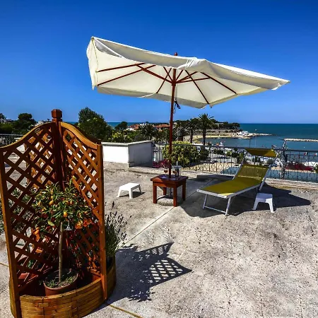 Golden Bay 4* Trani