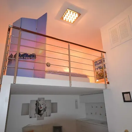 Golden Bay Bed & Breakfast Trani
