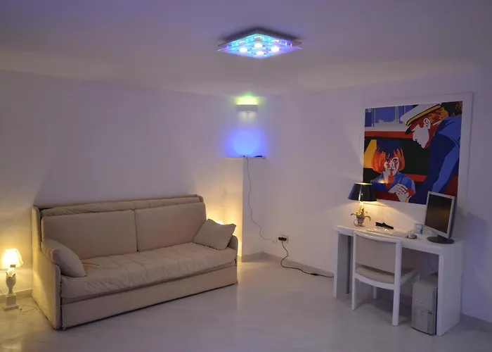 Bed & Breakfast Golden Bay Trani