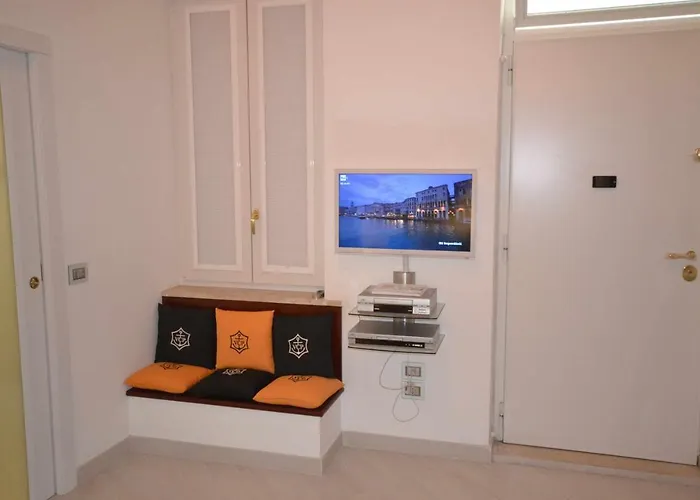 Golden Bay Bed & Breakfast